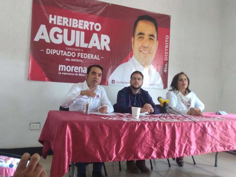 Anticonstitucional: Analista político extranjero defiende a Morena en procesos electorales