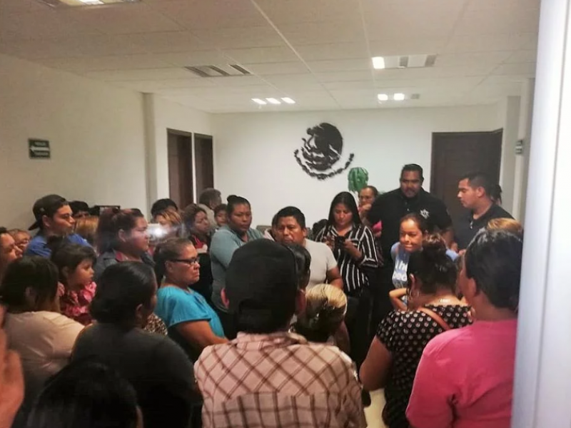 Antorchistas toman presidencia municipal de Matamoros
