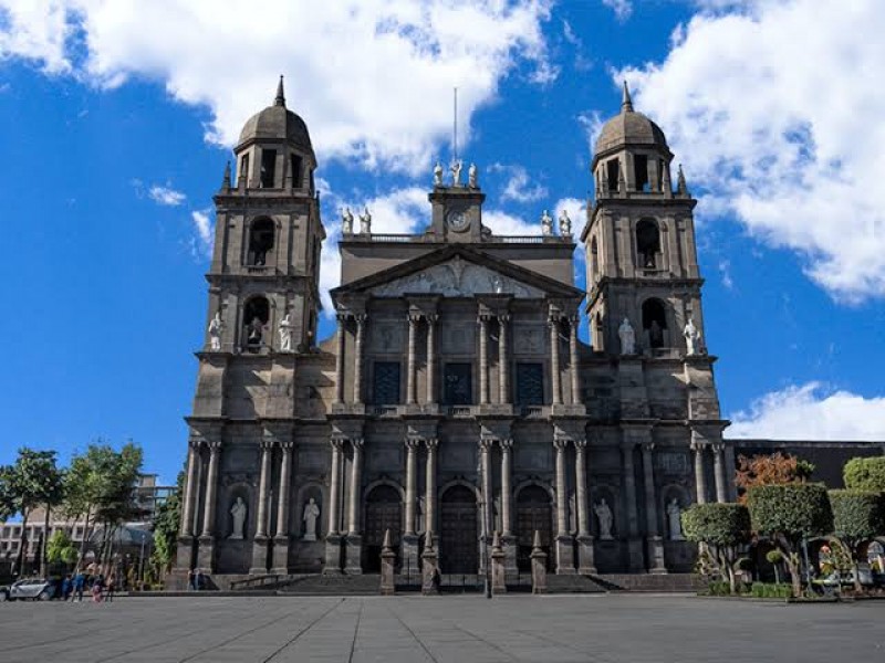 Anuncia Arquidiocesis cierre de templos en el Edomex