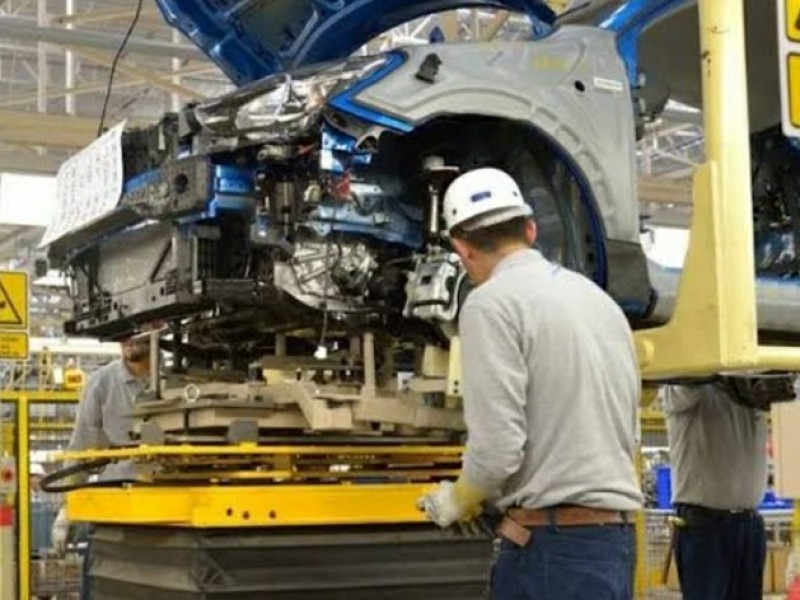Anuncia GM Silao nuevo paro técnico por escasez de semiconductores.