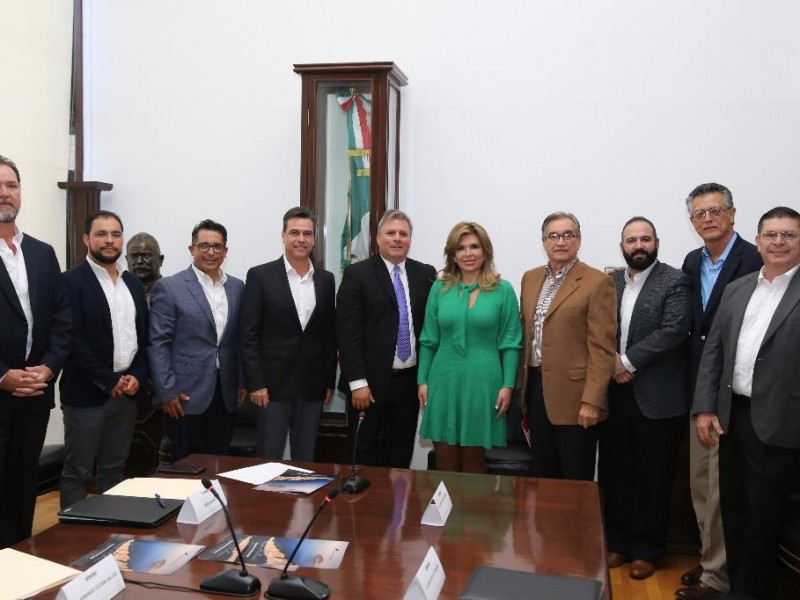 Anuncia gobernadora primer crucero en Puerto Peñasco