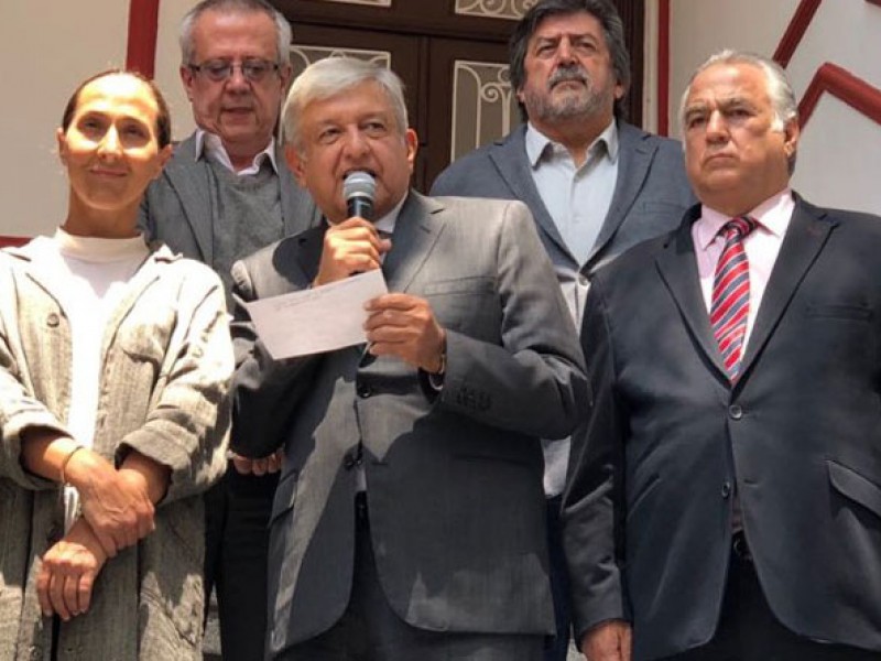 Anuncia López Obrador nombramientos para turismo