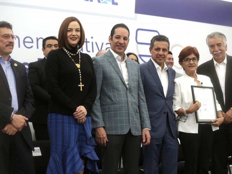 Anuncian 281 md para sector salud en 2020