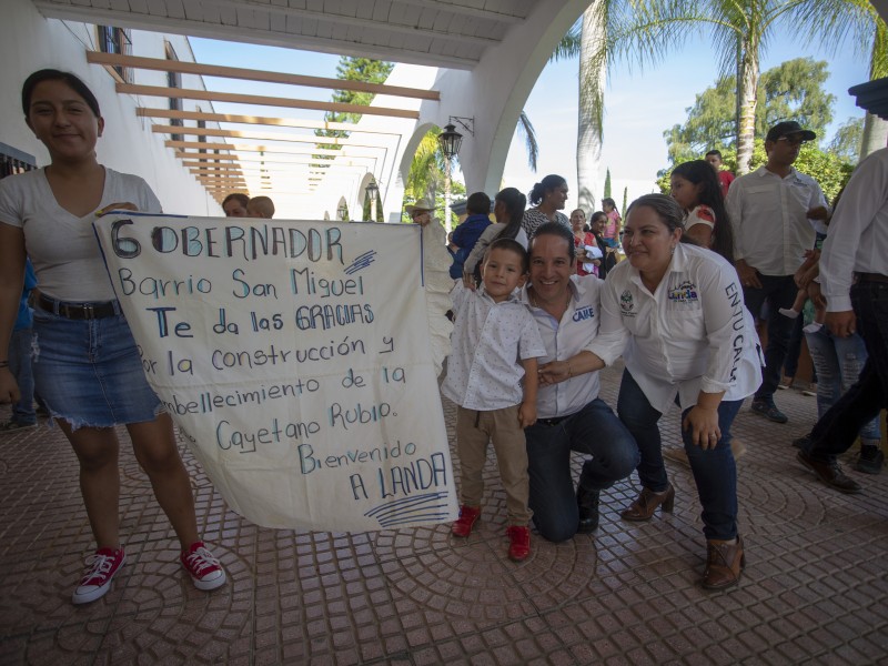 Anuncian abastecimiento de agua para zona serrana