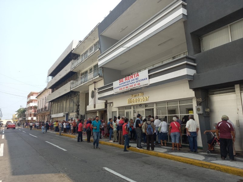 Anuncian calendario de pagos para las pensiones de adultos mayores