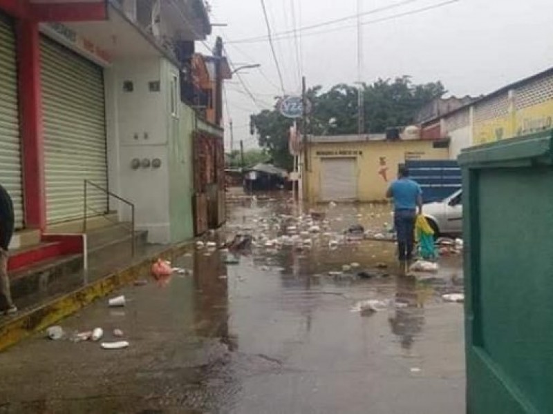 Anuncian declaratoria de emergencia en Agua Dulce por inundaciones