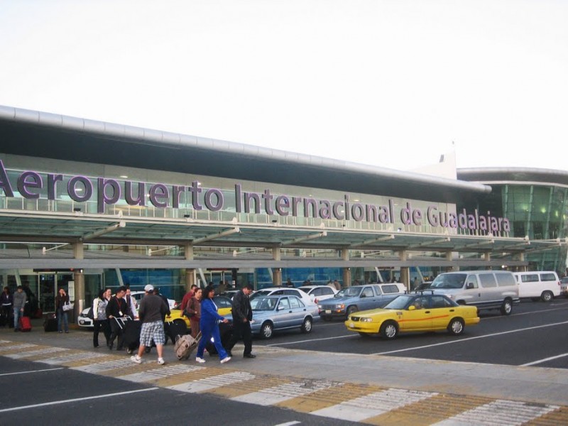 Anuncian inversión para aeropuertos en Jalisco