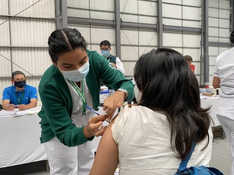 Anuncian nuevas fechas de vacunación contra covid en Xalapa