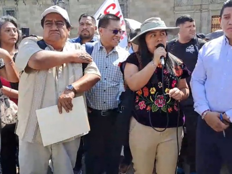 Anuncian paro de labores docentes de la CNTE