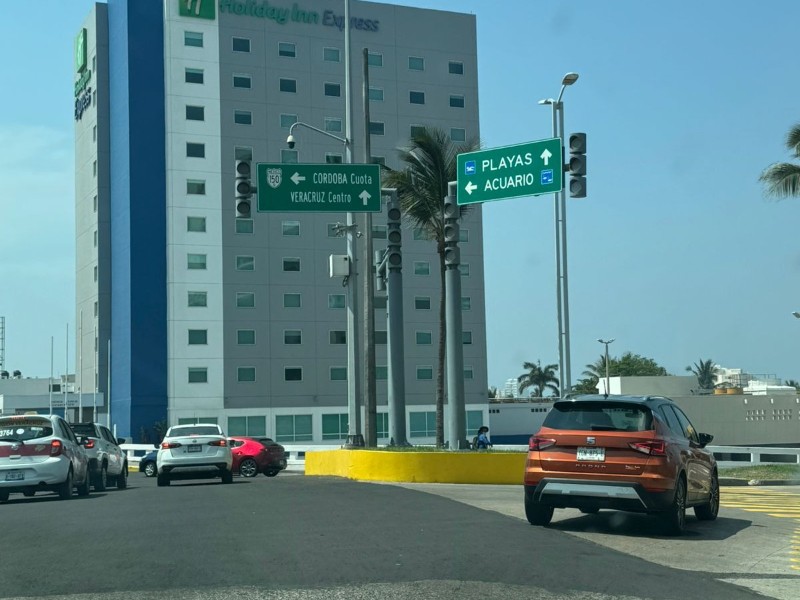 Apagones dejan sin luz a zonas en Boca del Río