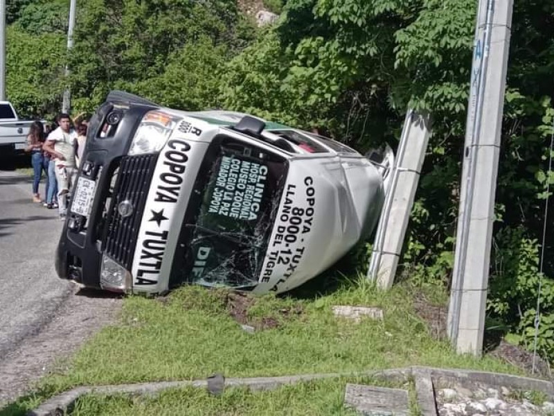 Aparatoso accidente deja 10 heridos en  Copoya