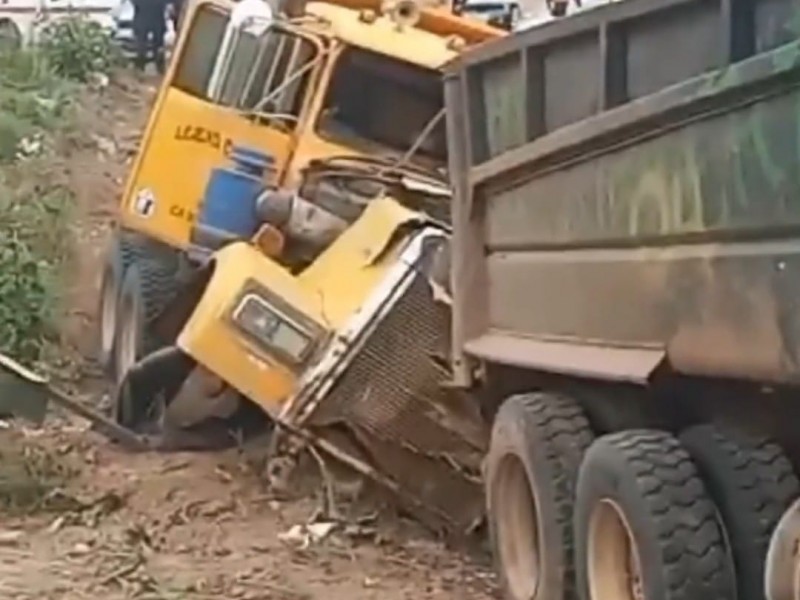 Aparatoso accidente en camino a Mascareñas