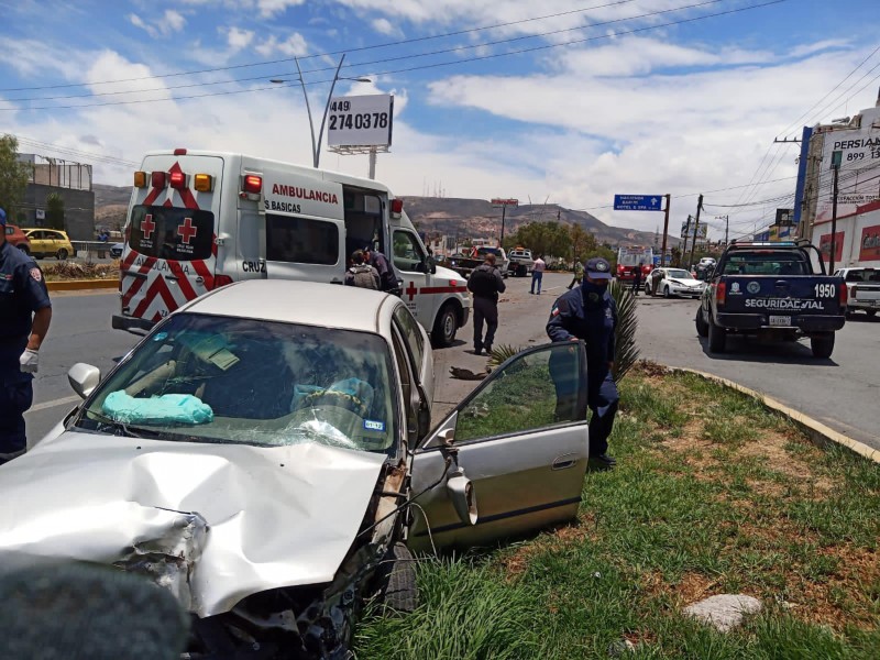 Aparatoso accidente en el municipio de Guadalupe