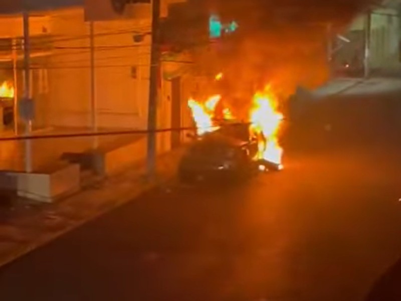 Aparatoso accidente vehicular en Martínez de la Torre