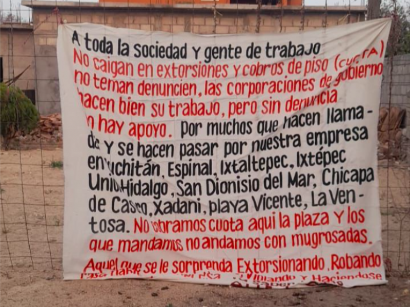 Aparecen narcomantas dirigidas a la ciudadanía en Juchitán