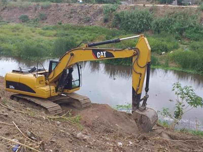 Aplica Conagua 12 MDP para limpiar el río en Juchitán