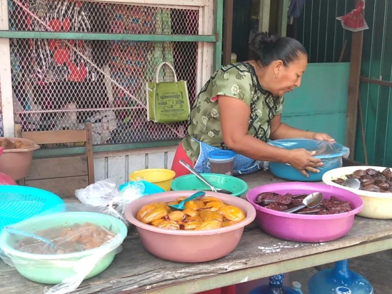 Aplicación de cuarentena en México, podría golpear a comerciantes minoritarios