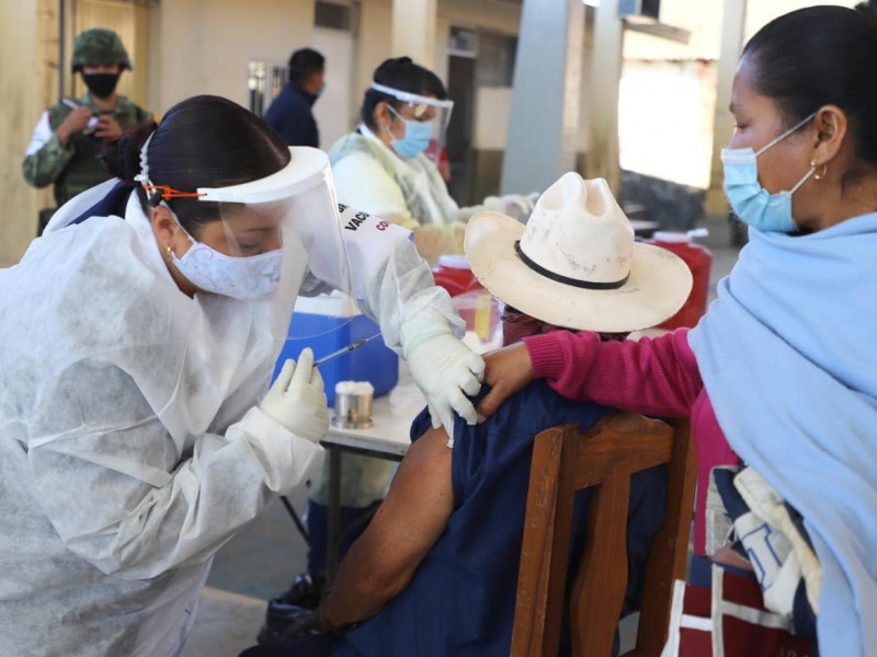 Aplicadas 20 mil vacunas contra COVID-19 este viernes en Morelia