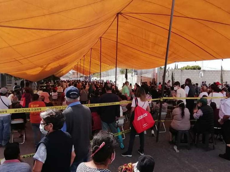 Aplican 4 mil 118 vacunas contra COVID-19 en Tehuacán