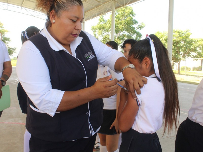 Aplican en Colima más de 11 mil vacunas contra VPH