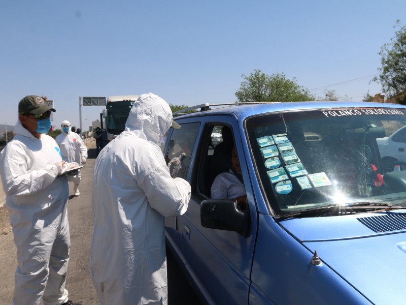 Aplican filtros sanitarios en ingresos carreteros de Guadalajara y Jalisco