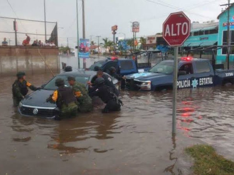 Aplican Plan DN-III-E en Mazatlán por lluvias