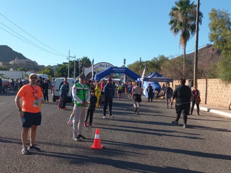 Apoya PC en maratón San Carlos