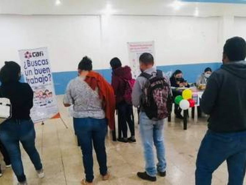 Apoya SEyT a buscadores de empleo a fortalecer competencias laborales