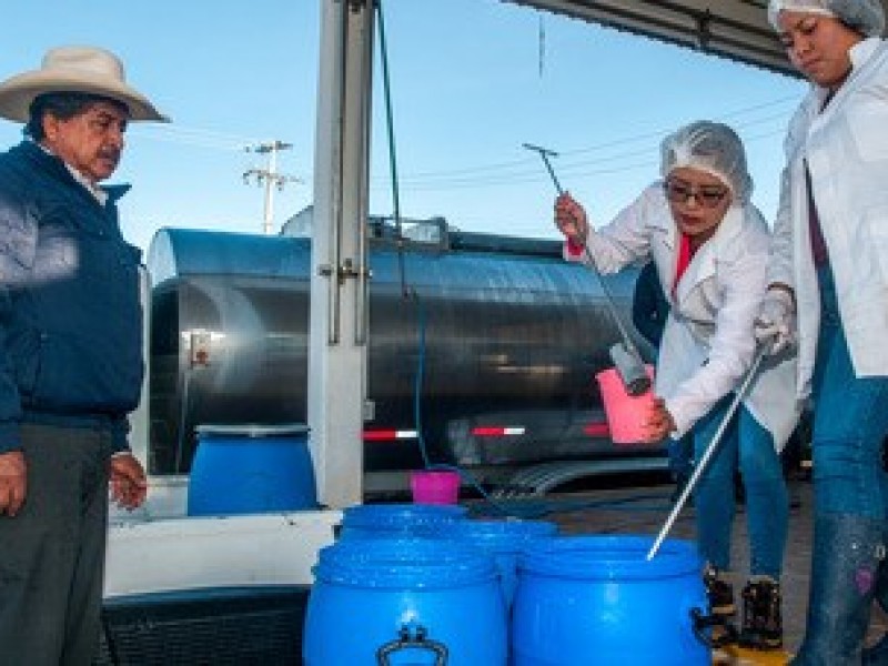 Apoyará Liconsa a pequeños productores