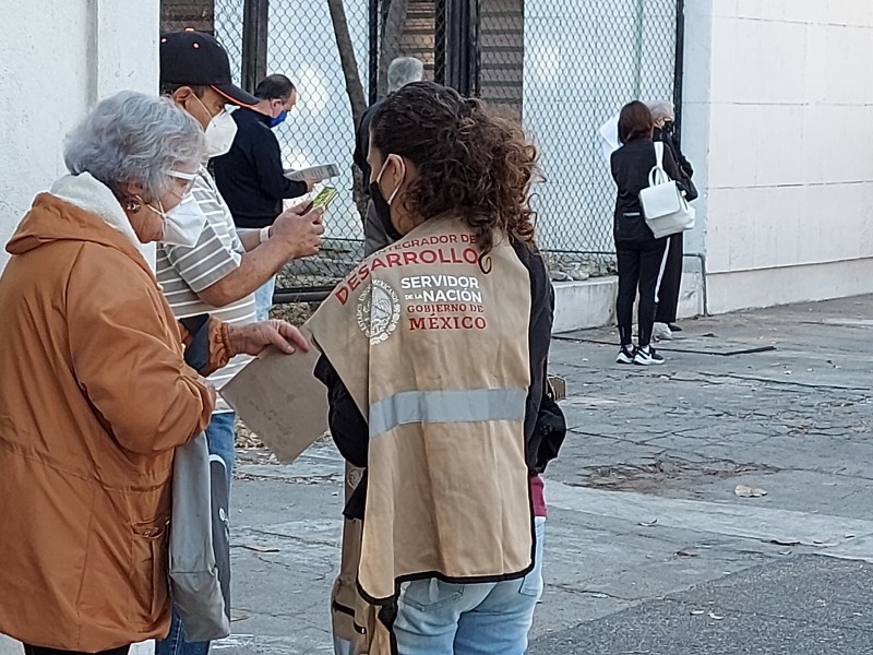 Apoyarán 800 Servidores de la Nacion en vacunación Covid Jalisco