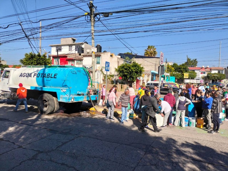 Apoyo frente a contingencia de abasto de agua en Querétaro