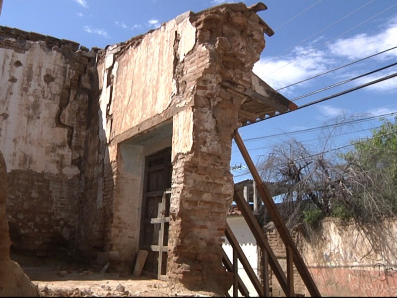 Apoyos para damnificados por sismos se retrasan en contingencia sanitaria