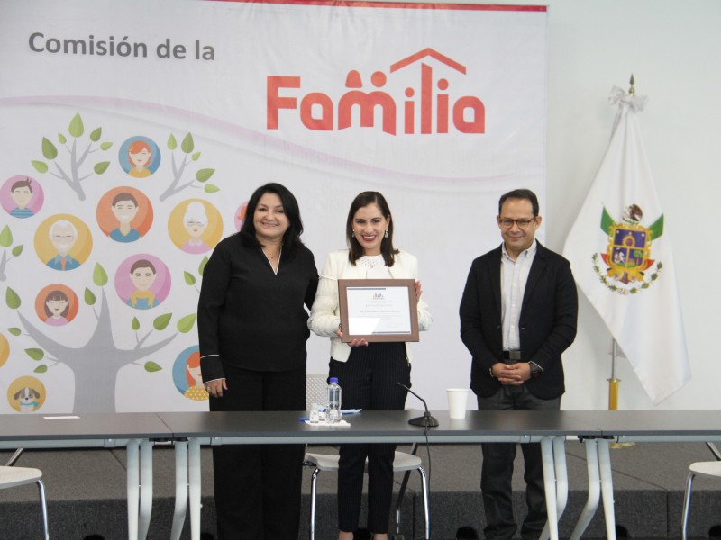 Aprueba Comisión de la Familia Iniciativa de Exhorto al Congreso