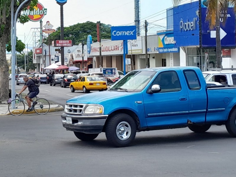 Aprueban descuento del 50% en trámites de licencia de manejo