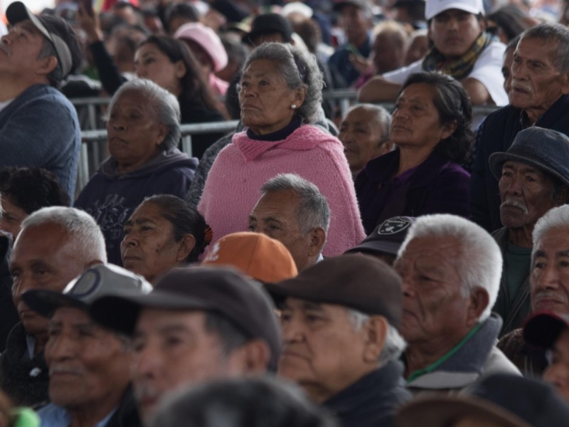 Aprueban en comisiones reforma sobre pensiones y afores