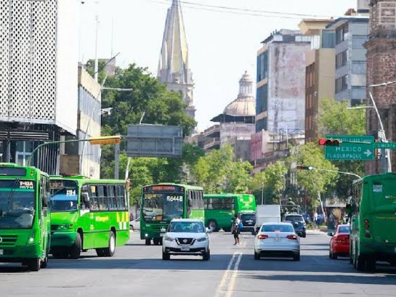 Aprueban ley de movilidad con alza al tp y multas