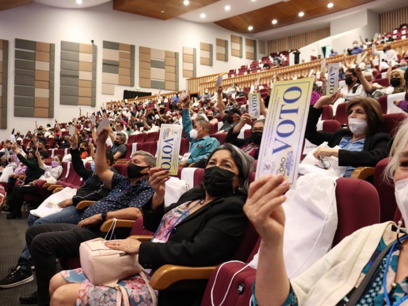 Aprueban resolutivos para la actualización  del estatuto sindical