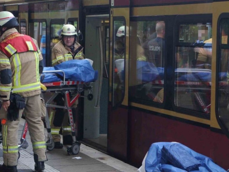 Apuñalan a turistas mexicanos en tren de Berlín