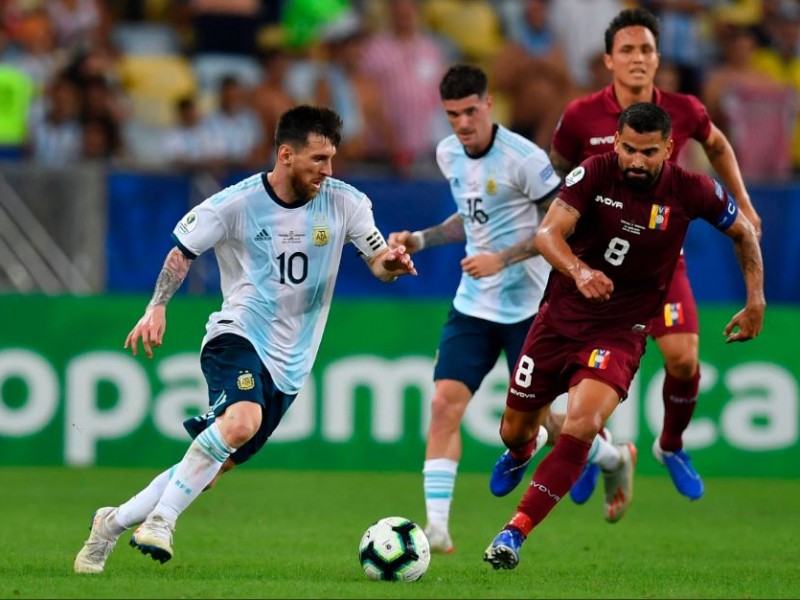 Argentina a semifinales de Copa América