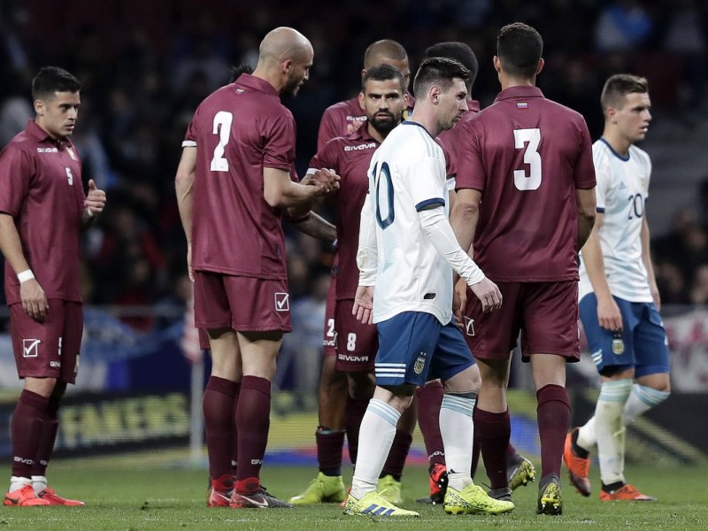 Argentina cae ante Venezuela en Fecha FIFA