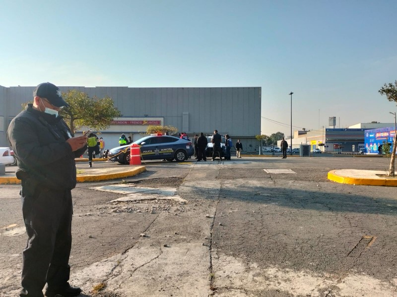 Armando murió en el estacionamiento de centro comercial en Toluca
