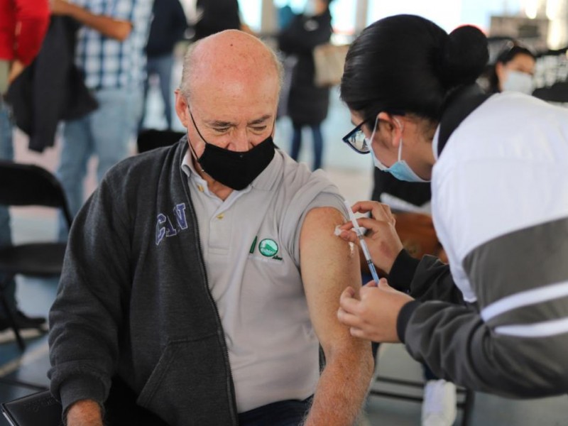 Arranca en Michoacán, refuerzo anti Covid-19 a personal de salud