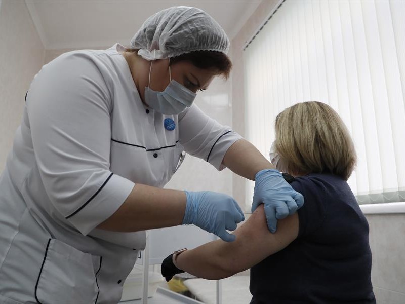 Arranca en Moscú campaña de vacunación contra Covid-19