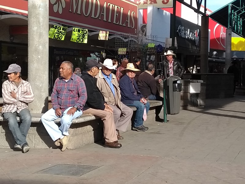 Arranca federación pago de pensión a los adultos