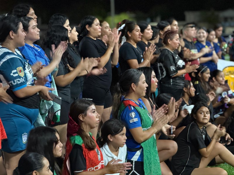 Arranca Liga Femenil de Fútbol en Empalme