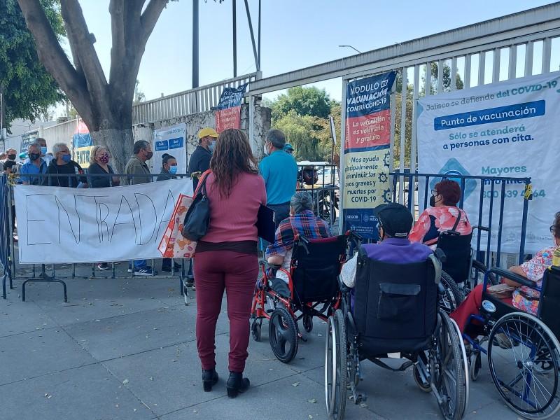 Arranca mañana segunda dosis de Pfizer en Guadalajara alfabéticamente