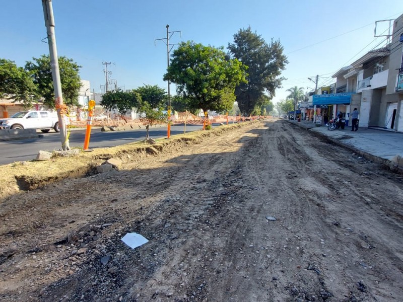 Arranca modernización vial en laterales de Mariano Otero