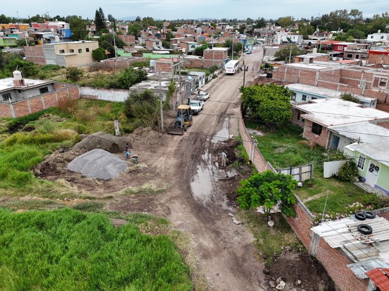 Arranca tercera etapa de construcción de drenaje en la comunidad La Luz