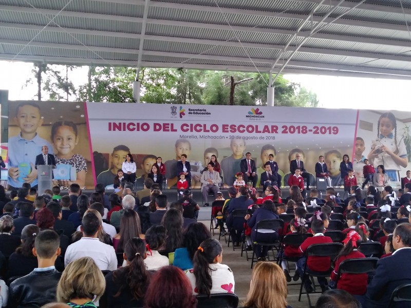 Arrancan clases 100% de escuelas en Michoacán: SEE