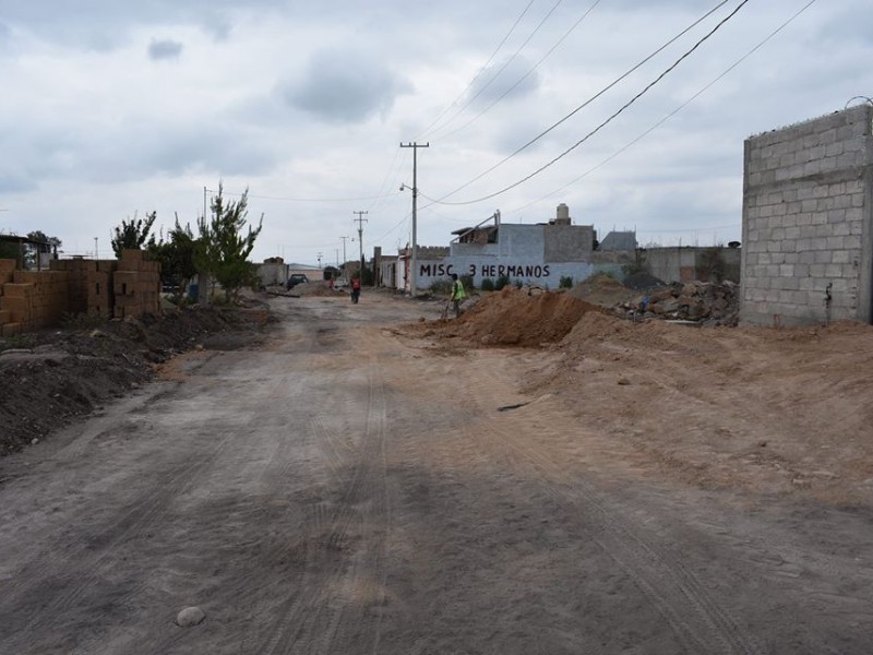 Arrancan obras de mejoramiento urbano en Pedro Escobedo